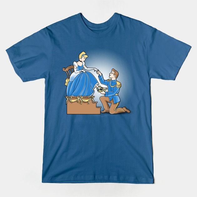 CINDERELLA ATHLETE T-Shirt CINDERELLA ATHLETE