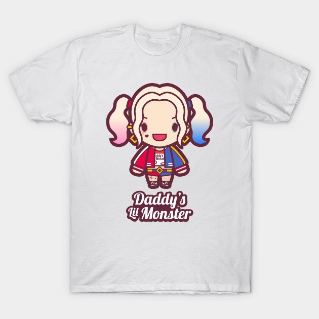 Daddy's lil. Daddy's Lil Monster футболка. Daddy's little Monster футболка. Майка Дедди лил Мностер. Чиби в футболке.