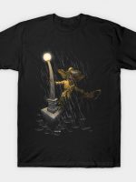 Gremlin in the rain T-Shirt