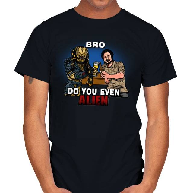 It's Aliens - Predator T-Shirt